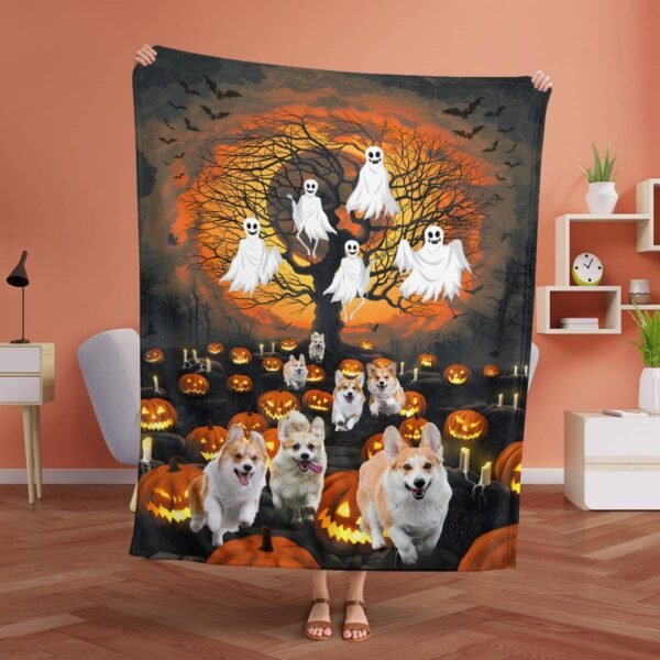 Shop Base Fleece Blanket Design Collocations Of Halloween By Canva...!!!