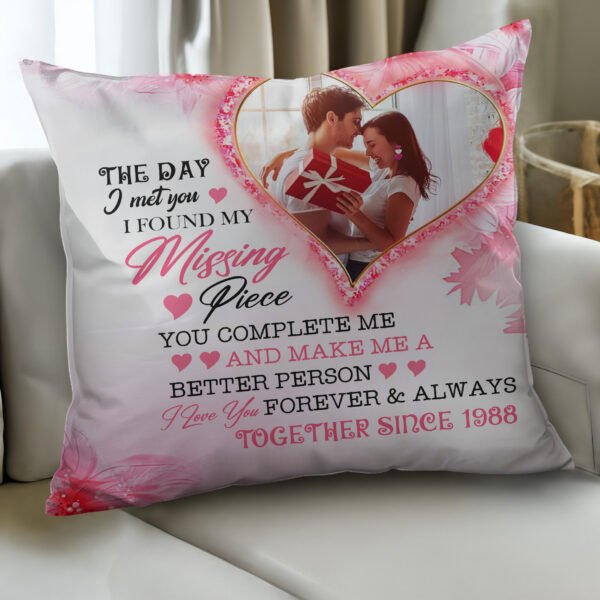 Beautiful ShineOn Valentine Pillow Designs With Canva !