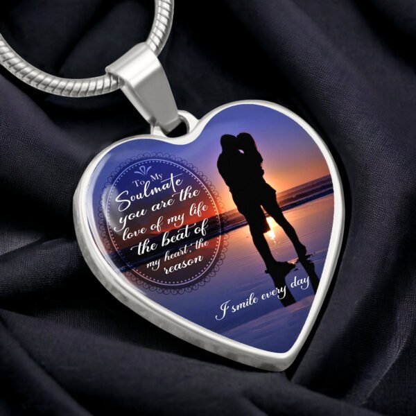 8 Valentine Luxury Graphic Heart Necklace Design With Canva Edit!